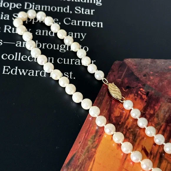 14K Yellow Gold Genuine 6MM Cream Pearl Hand Knotted Strand Necklace 16